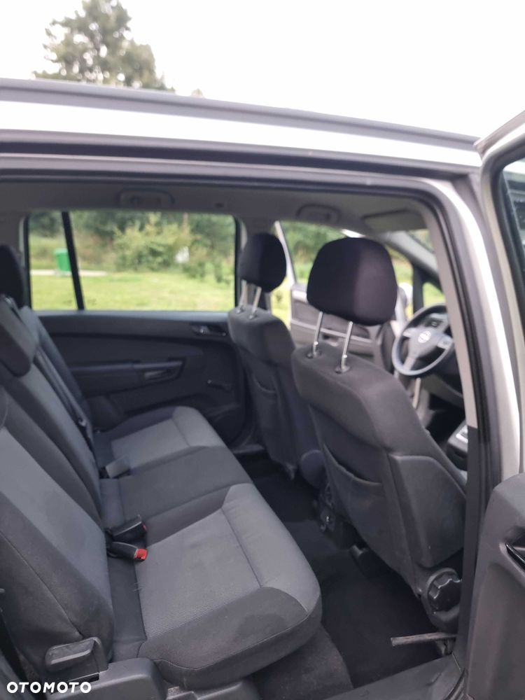 Opel Zafira - 5