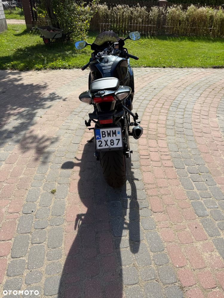 Suzuki GSX-R - 7