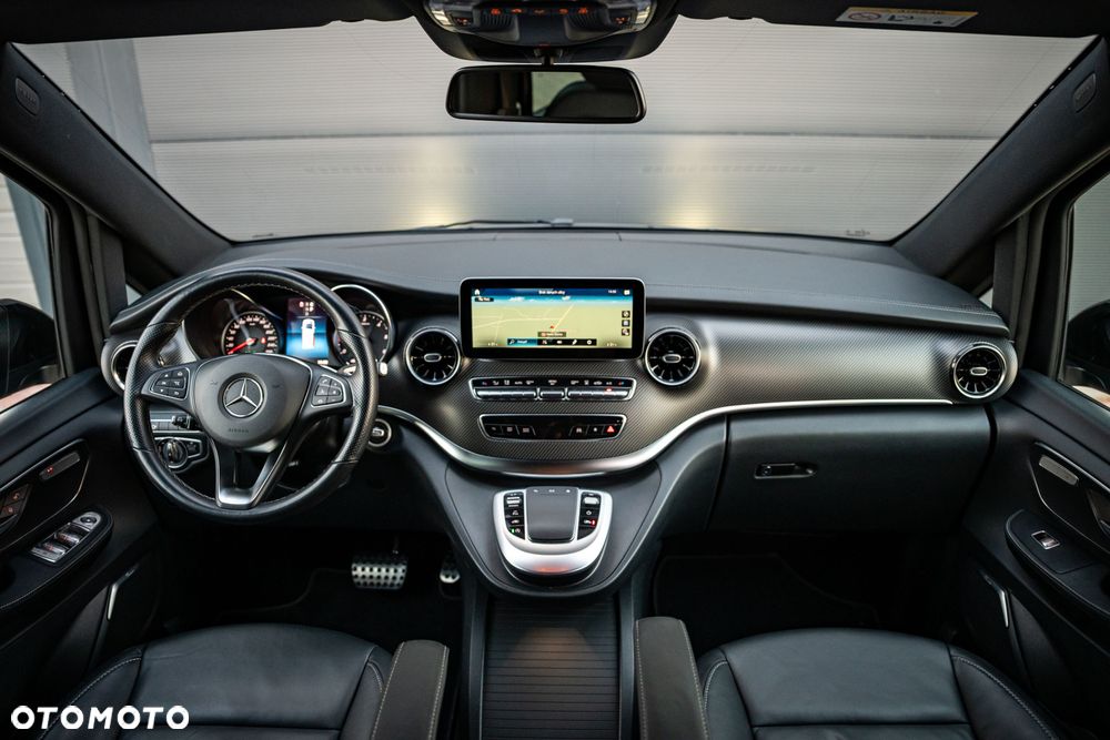 Mercedes-Benz Klasa V 300 d lang 9G-TRONIC Avantgarde - 29