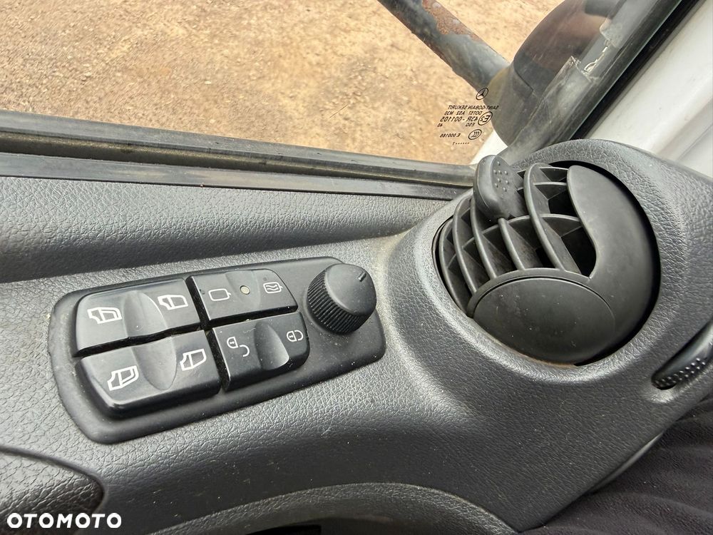 Mercedes-Benz Atego - 16