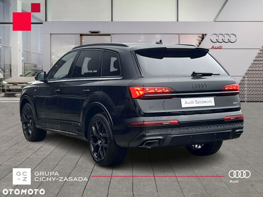 Audi Q7 - 3