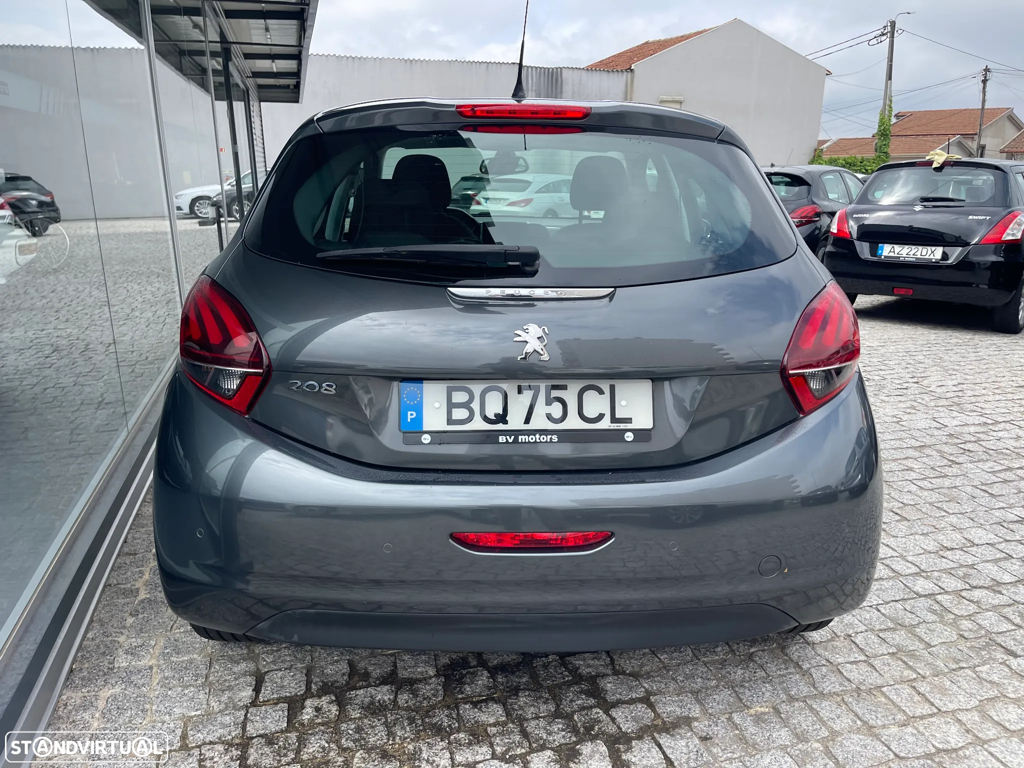 Peugeot 208 1.2 PureTech Allure - 14