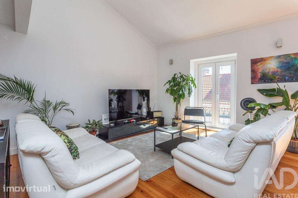 Apartamento T2 em Misericórdia - Grande imagem: 2/22