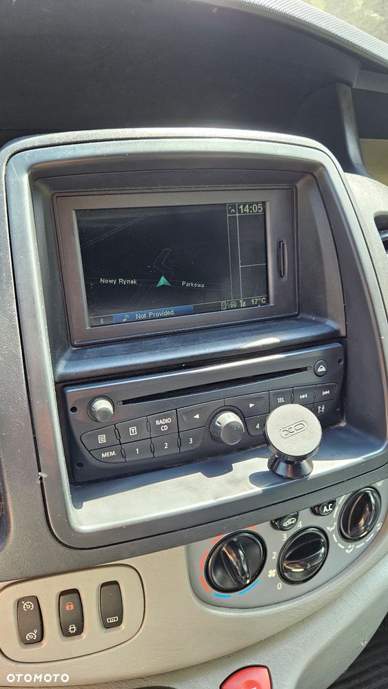 Opel Vivaro - 16