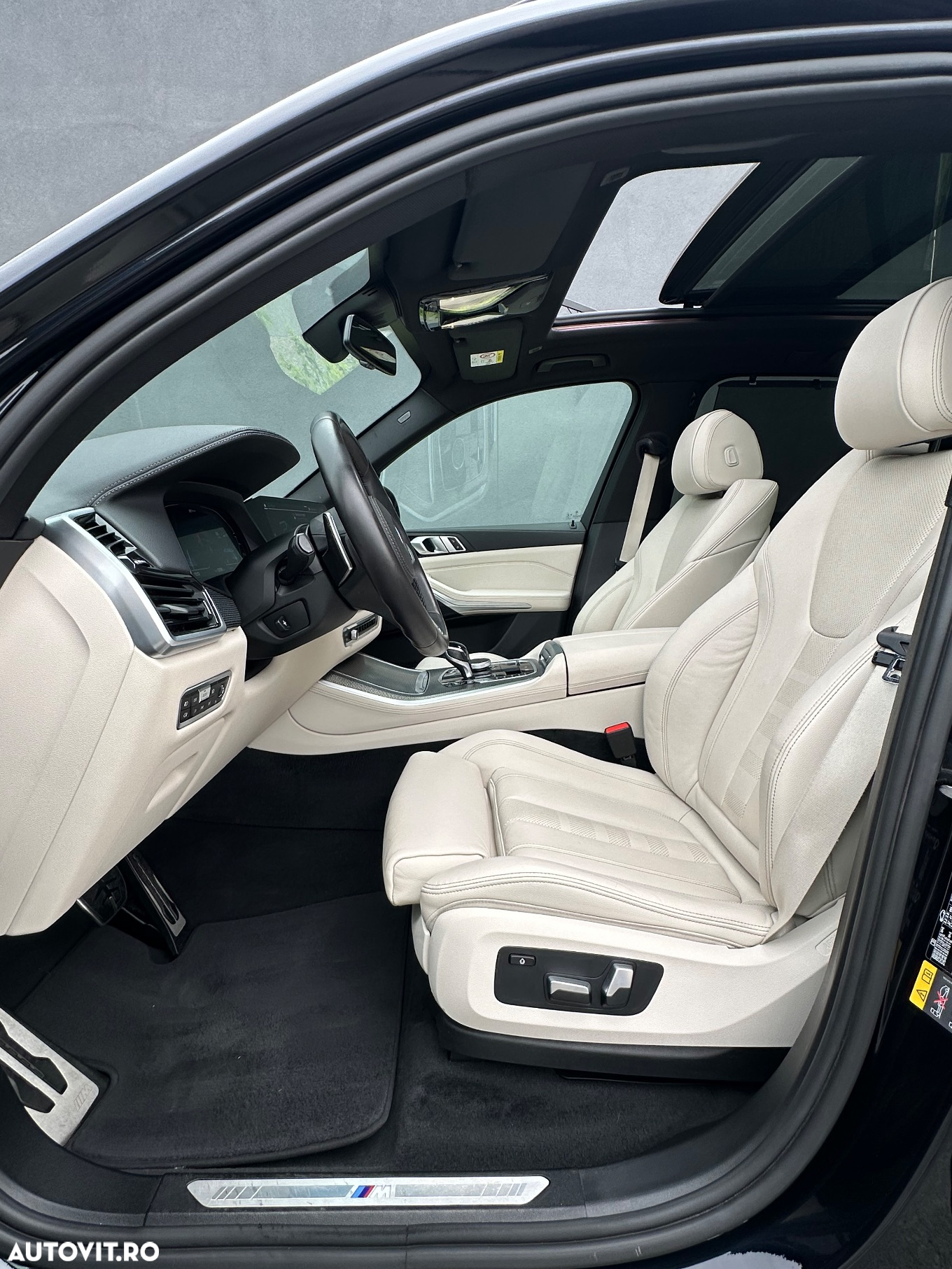 BMW X5 xDrive45e - 12