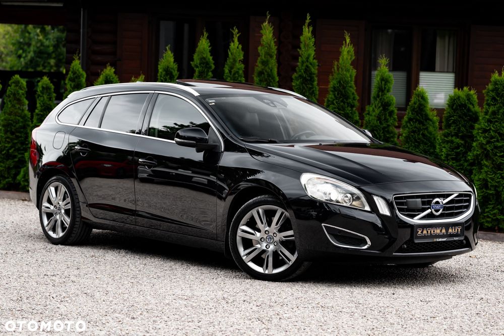 Volvo V60 T6 AWD Geartronic Summum - 6