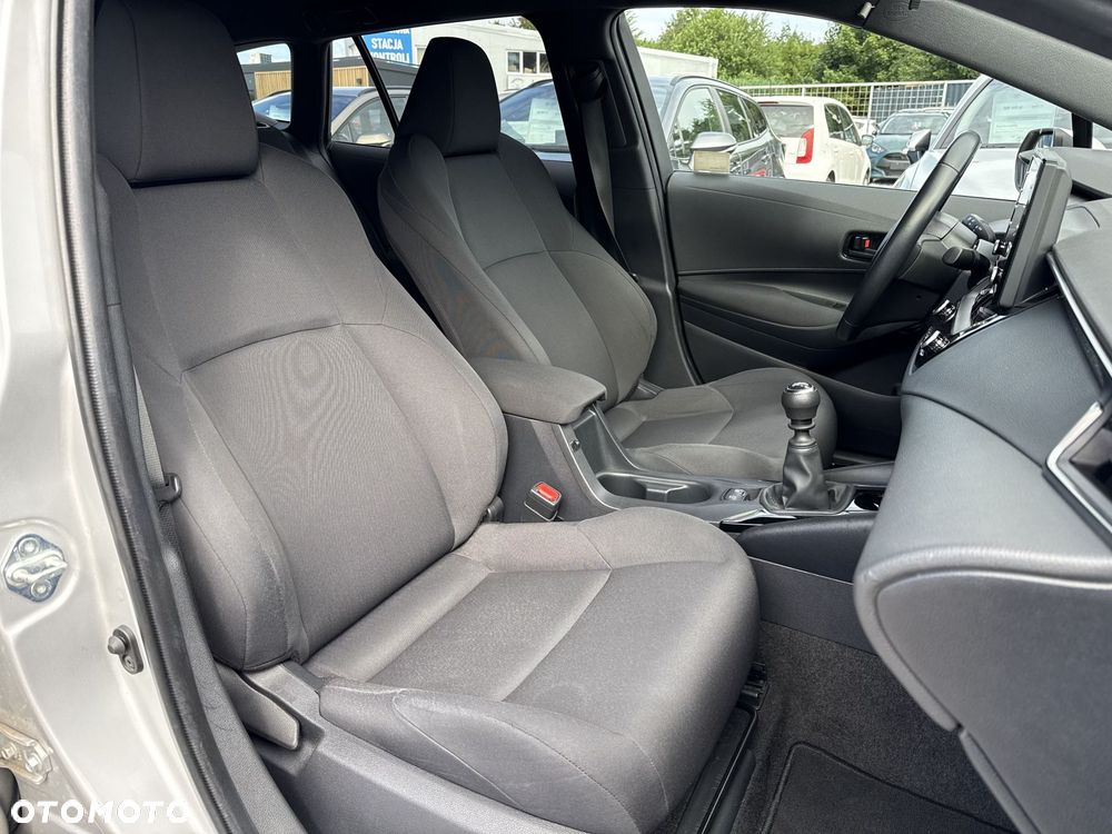 Toyota Corolla 1.2 T Active - 25