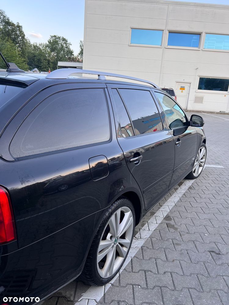 Skoda Octavia 2.0 TDI RS - 4