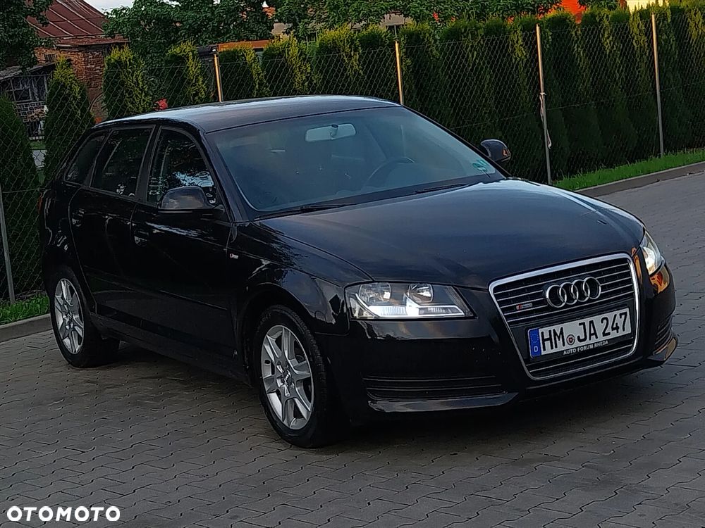 Audi A3 Sportback 2.0 TDI DPF S line Sportpaket - 2