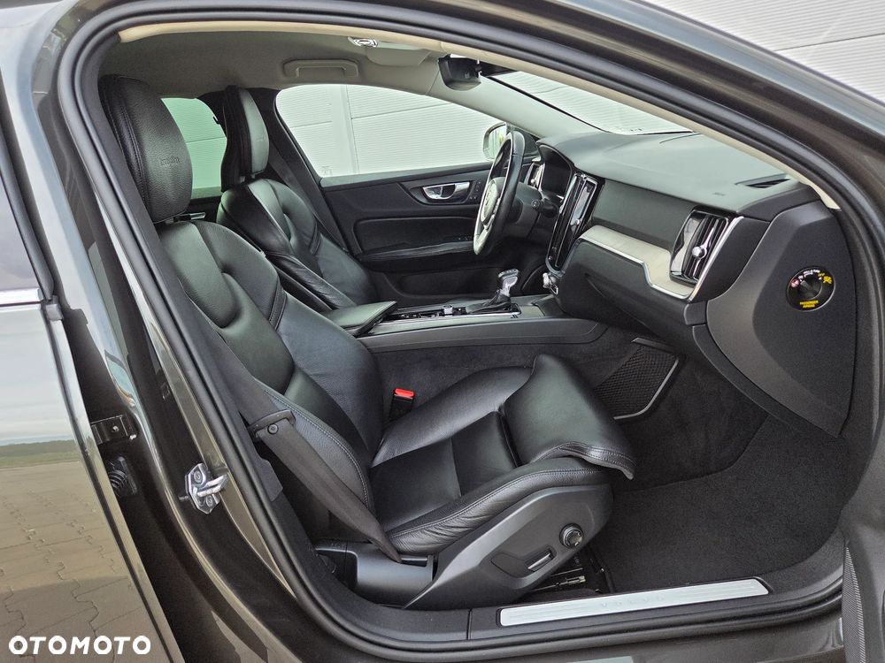 Volvo V60 D3 Geartronic Inscription - 33