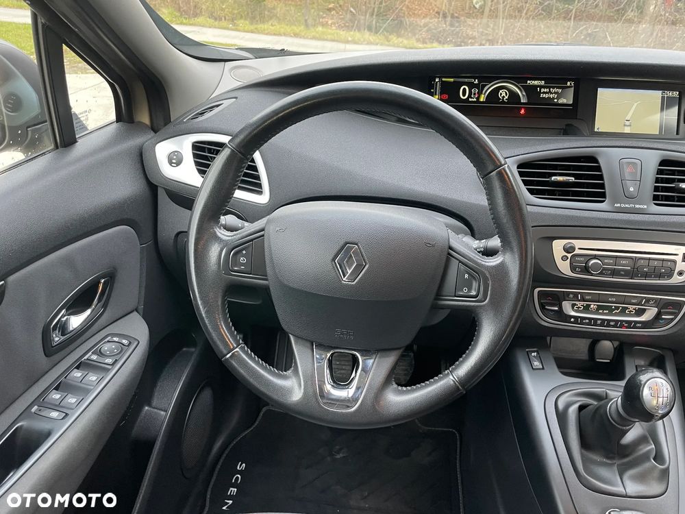 Renault Scenic Energy TCe 130 S&S Bose Edition - 28