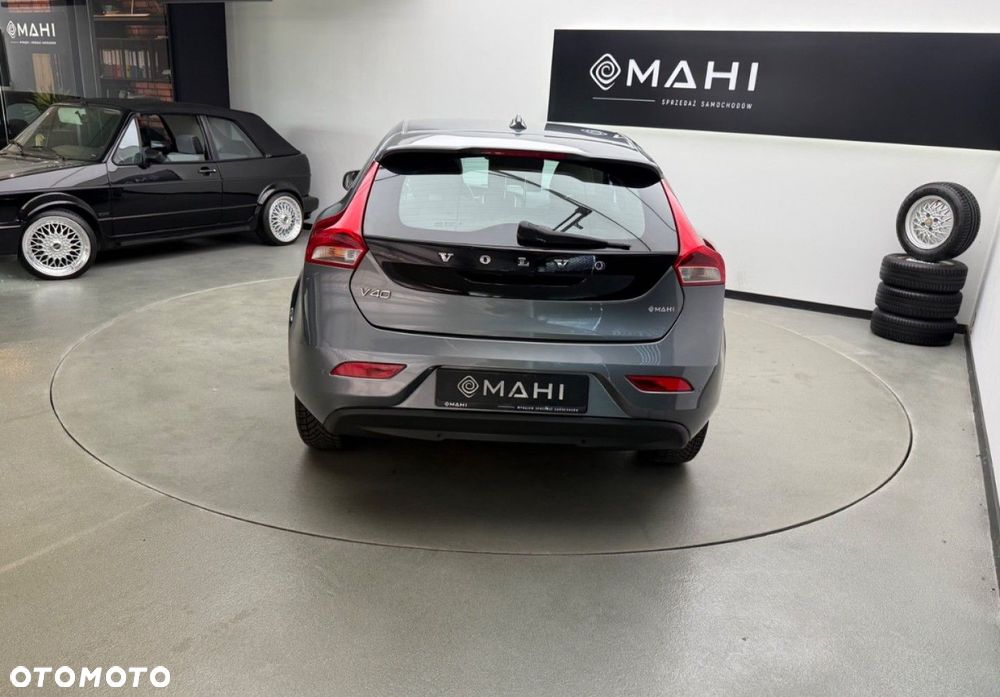 Volvo V40 D2 Kinetic - 10