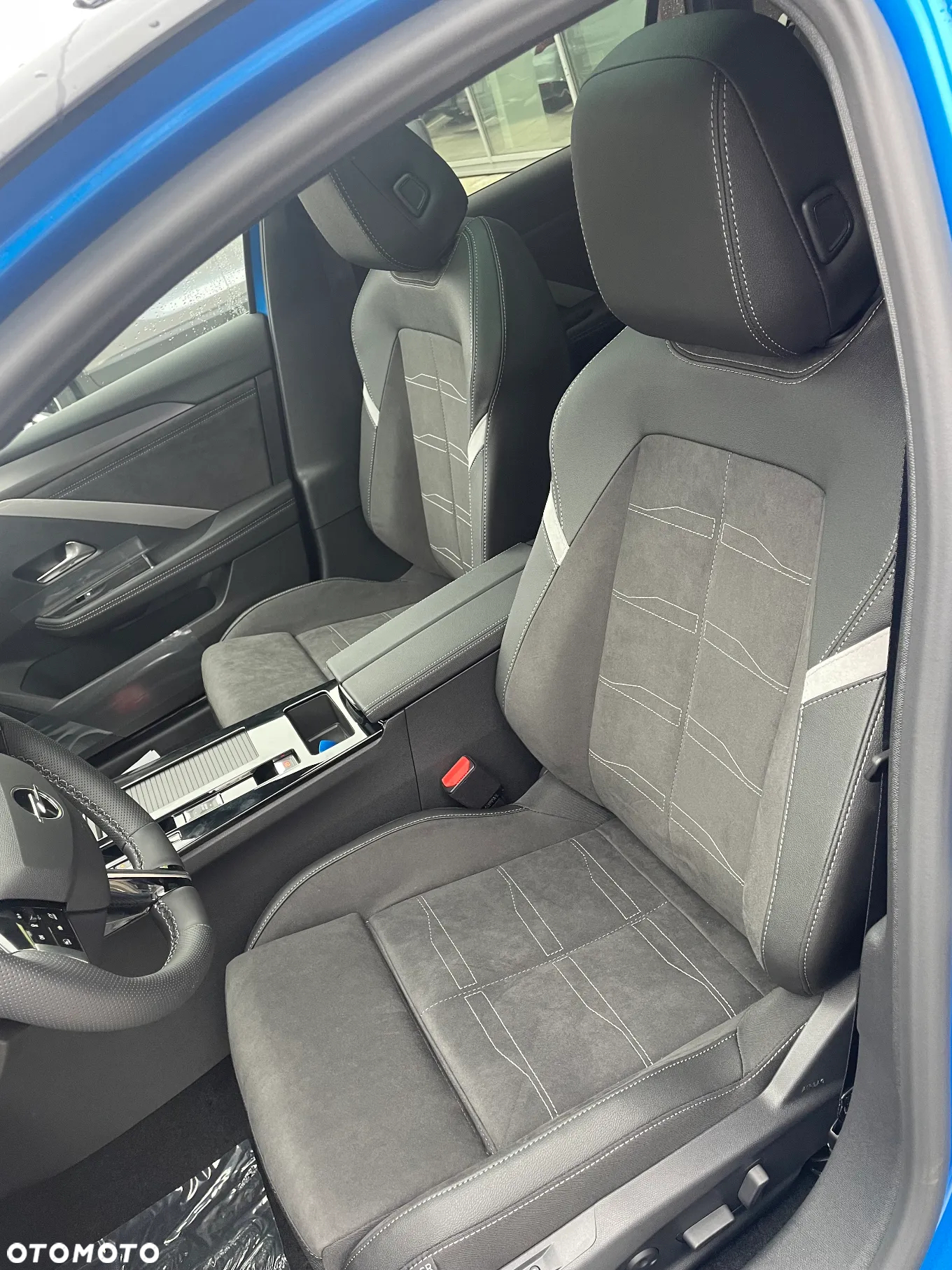 Opel Astra VI 1.2 T Ultimate S&S - 12