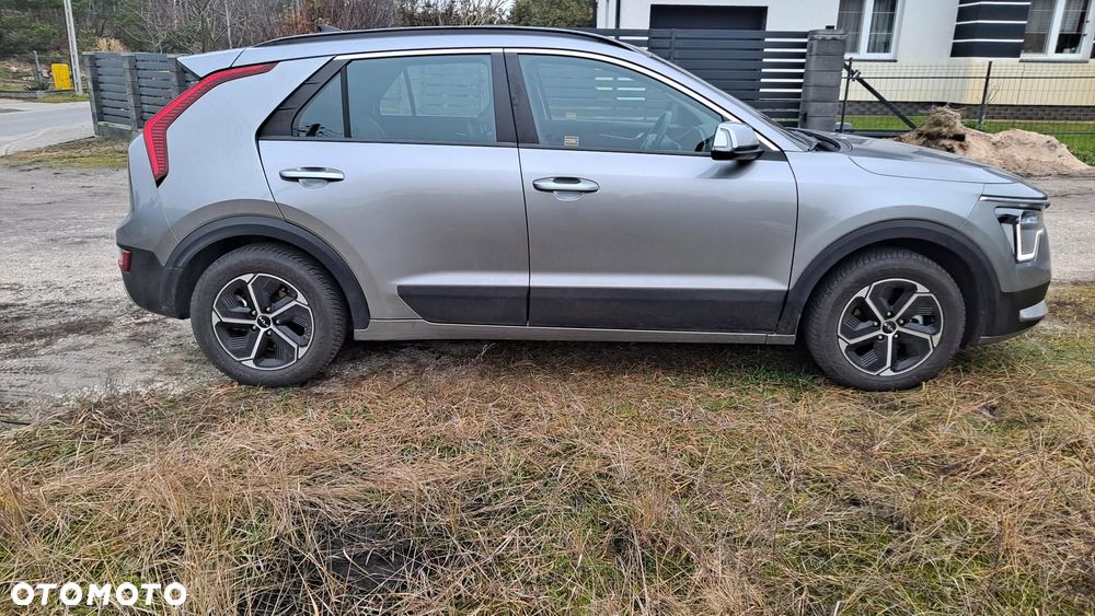 Kia Niro 1.6 GDI Hybrid M - 3