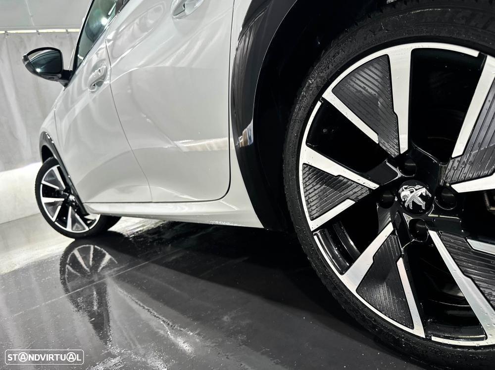 Peugeot e-208 50 kWh GT Pack - 8