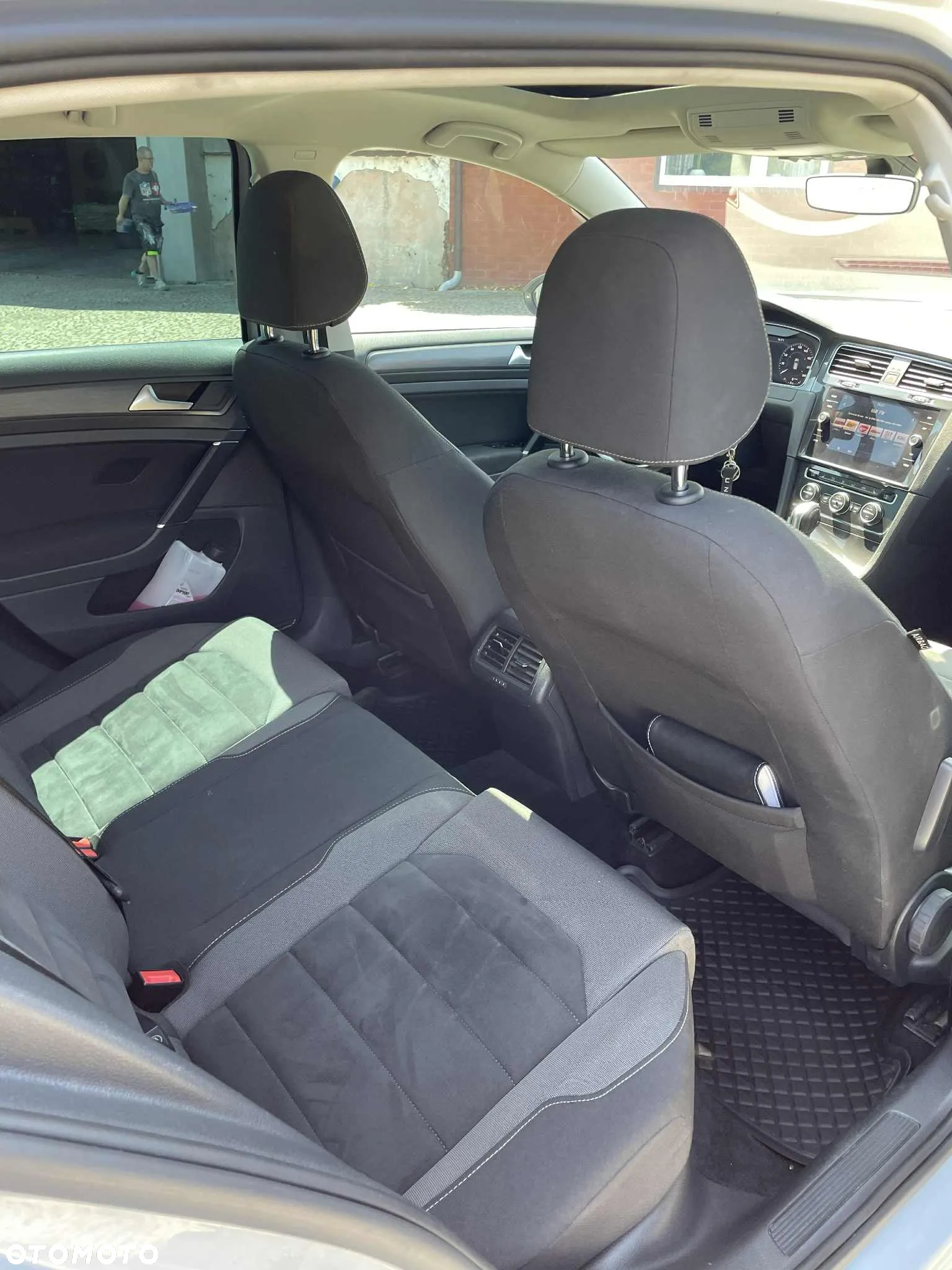 Volkswagen Golf - 7