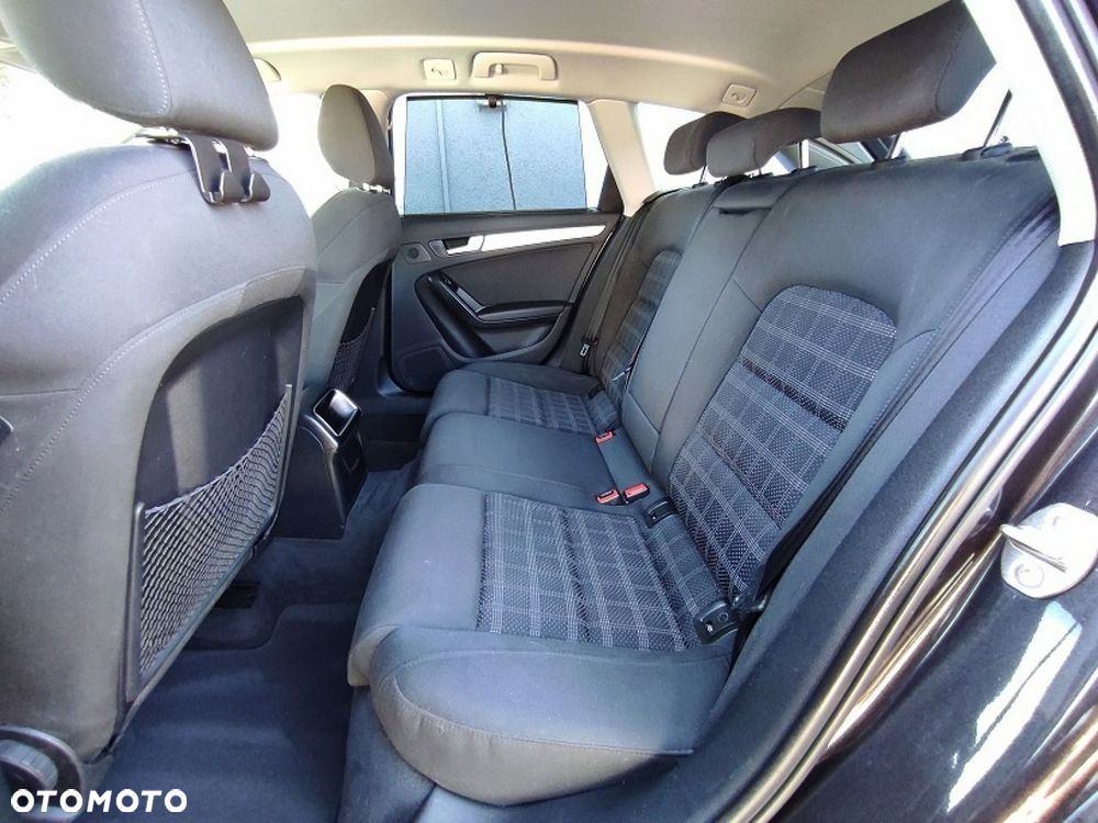 Audi A4 Avant - 16