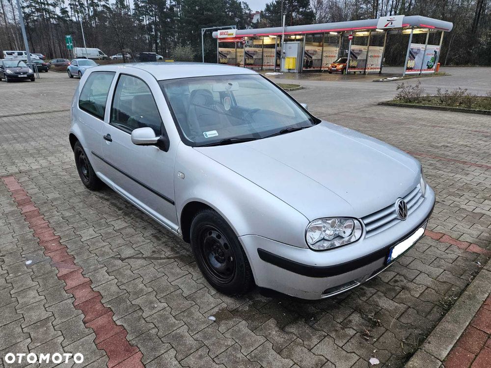 Volkswagen Golf 1.4 Trendline - 1