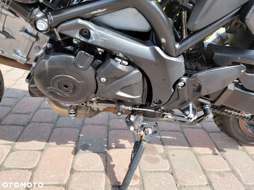 Suzuki SV - 13