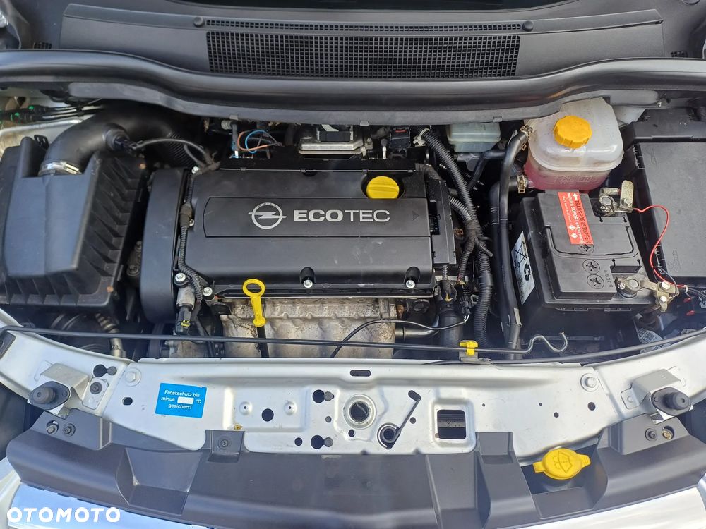 Opel Zafira 1.8 Family Plus - 10