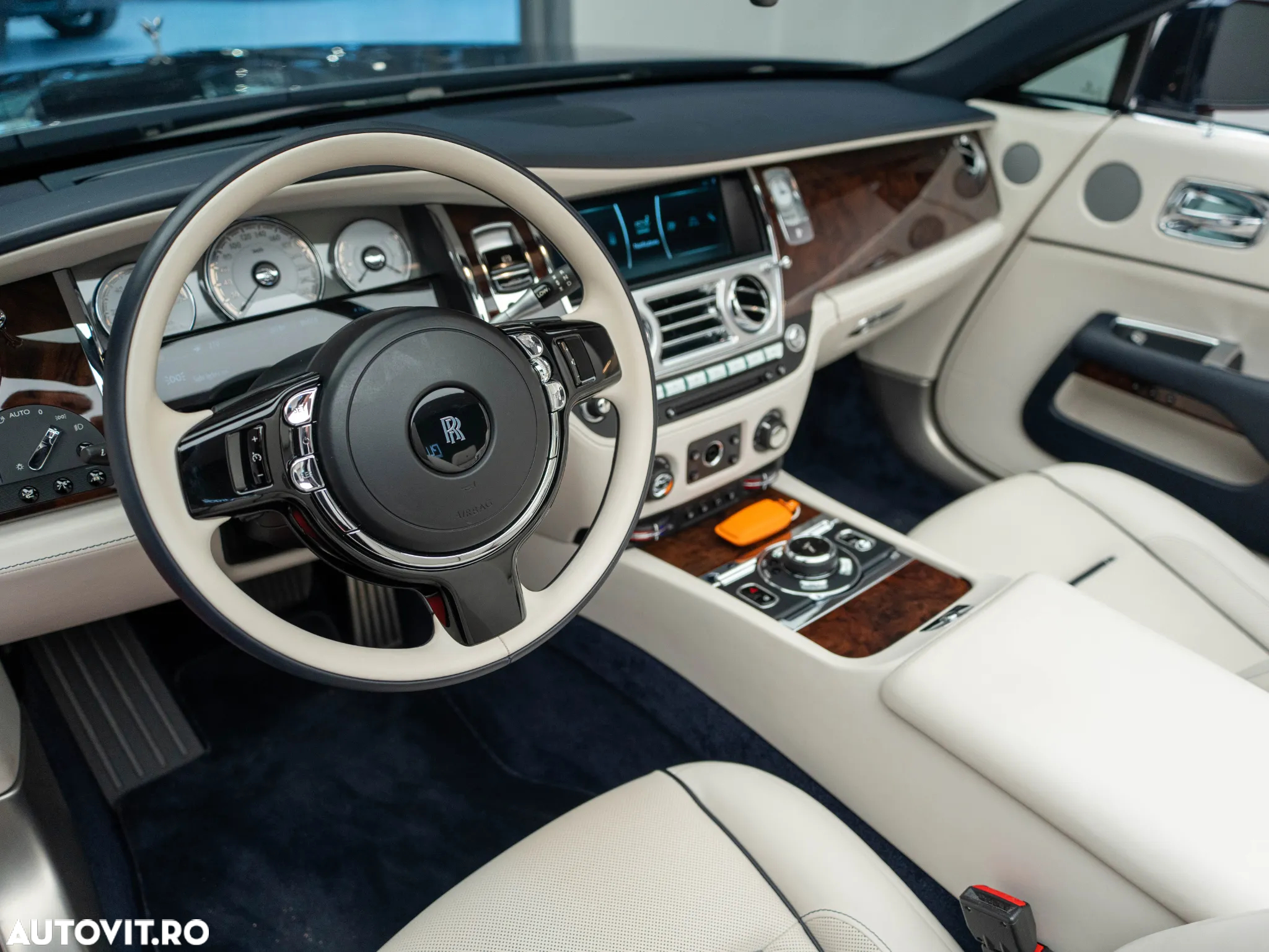 Rolls-Royce Dawn Standard - 20