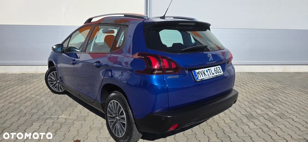 Peugeot 2008 PureTech 82 Allure - 4
