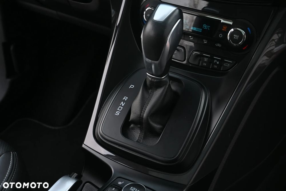 Ford Kuga 2.0 TDCi Individual MPS6 - 23