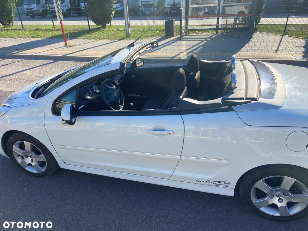 Peugeot 207 CC - 5