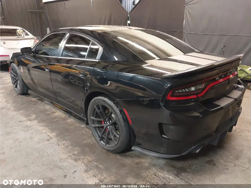 Dodge Charger 6.4 Scat Pack - 3