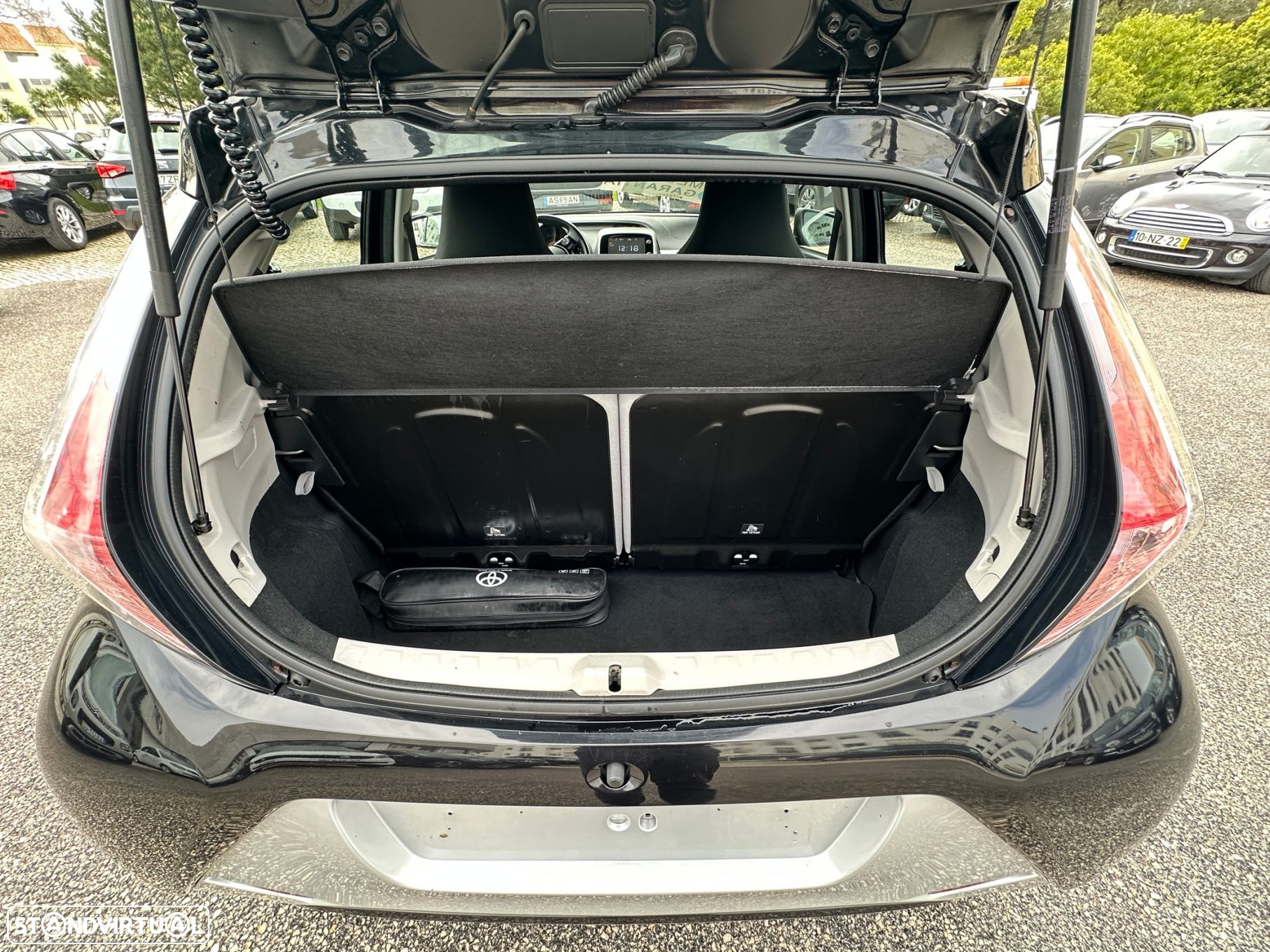 Toyota Aygo 1.0 X-Play Plus MM - 9