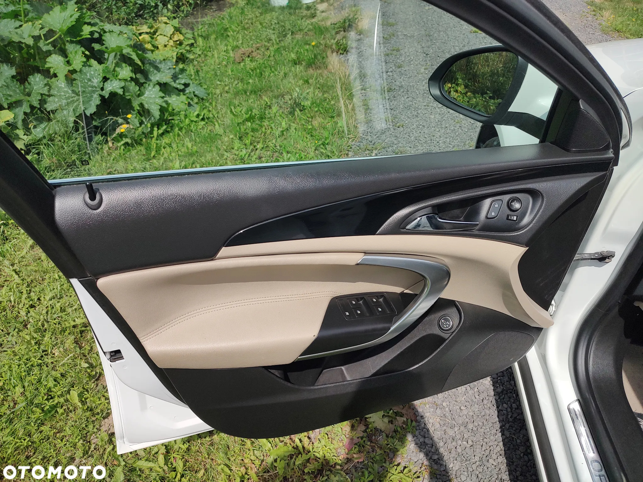 Opel Insignia 2.0 CDTI Cosmo ecoFLEX S&S - 12