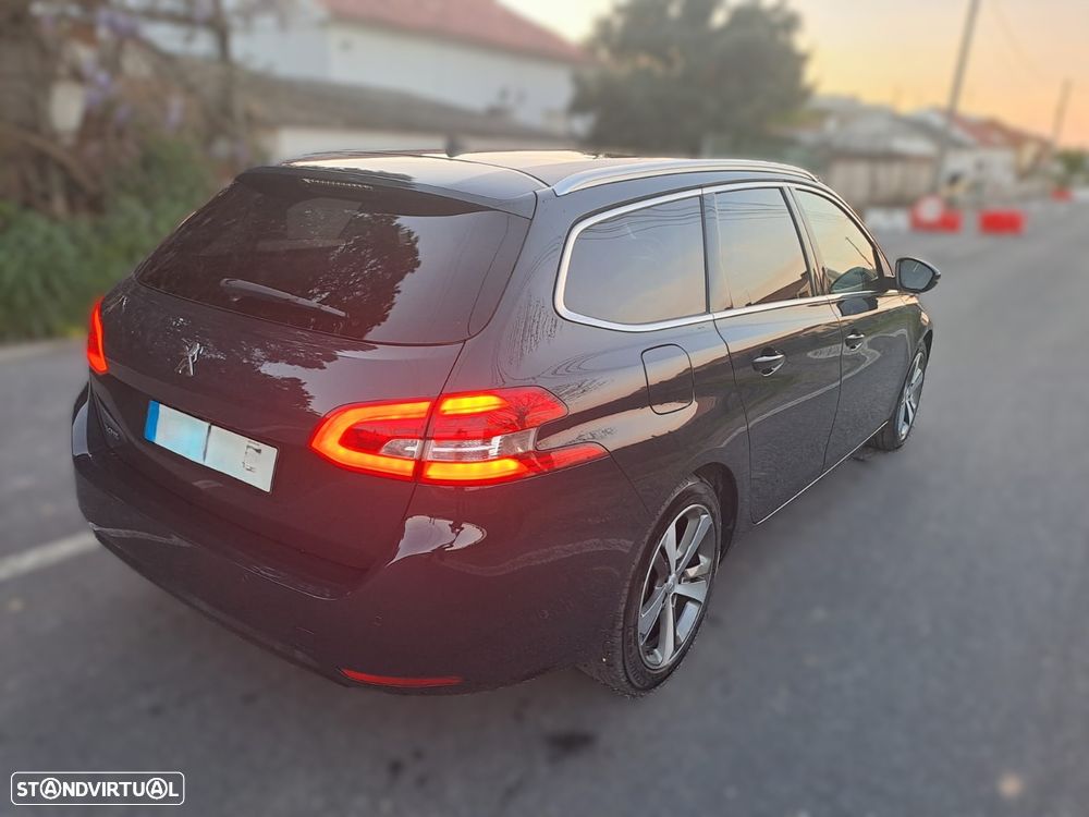 Peugeot 308 SW - 3