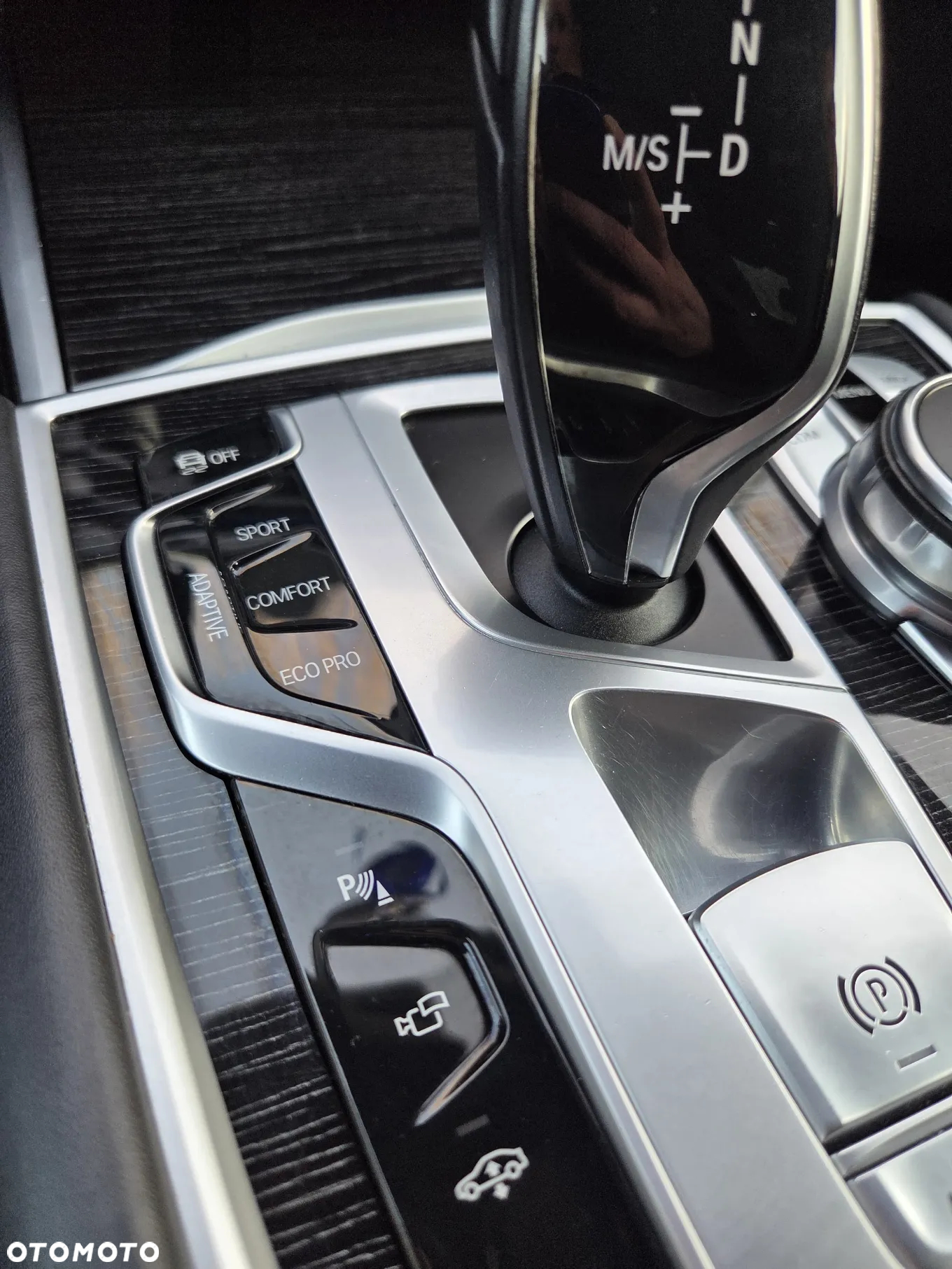 BMW Seria 7 750d xDrive - 12