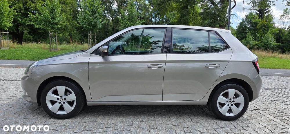 Skoda Fabia - 6