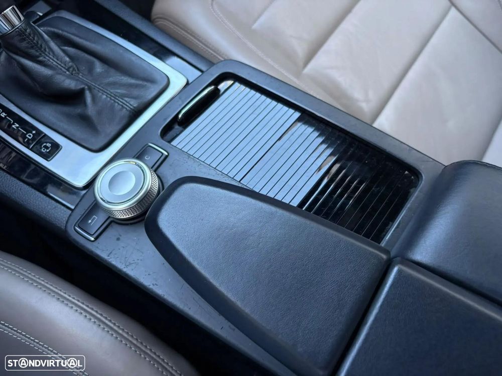 Mercedes-Benz E 350 CGi Avantgarde BlueEfficiency Auto - 54