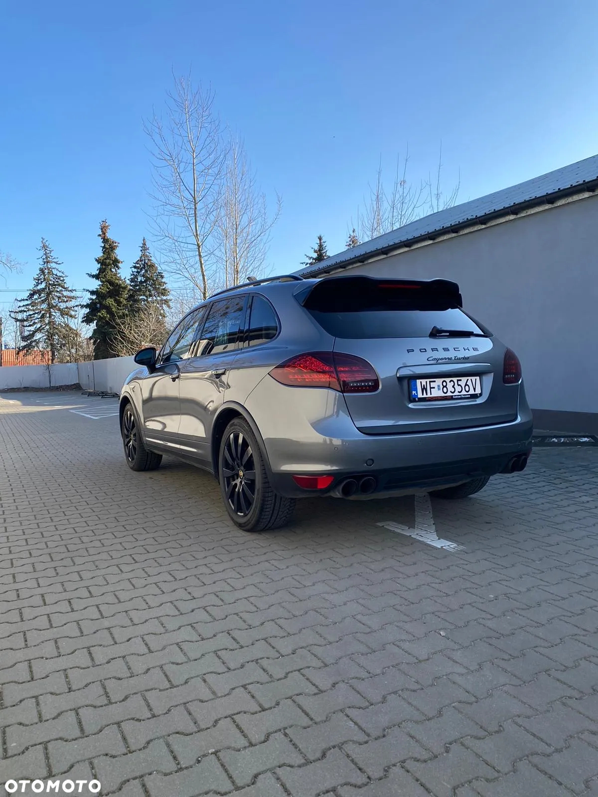 Porsche Cayenne Turbo - 4