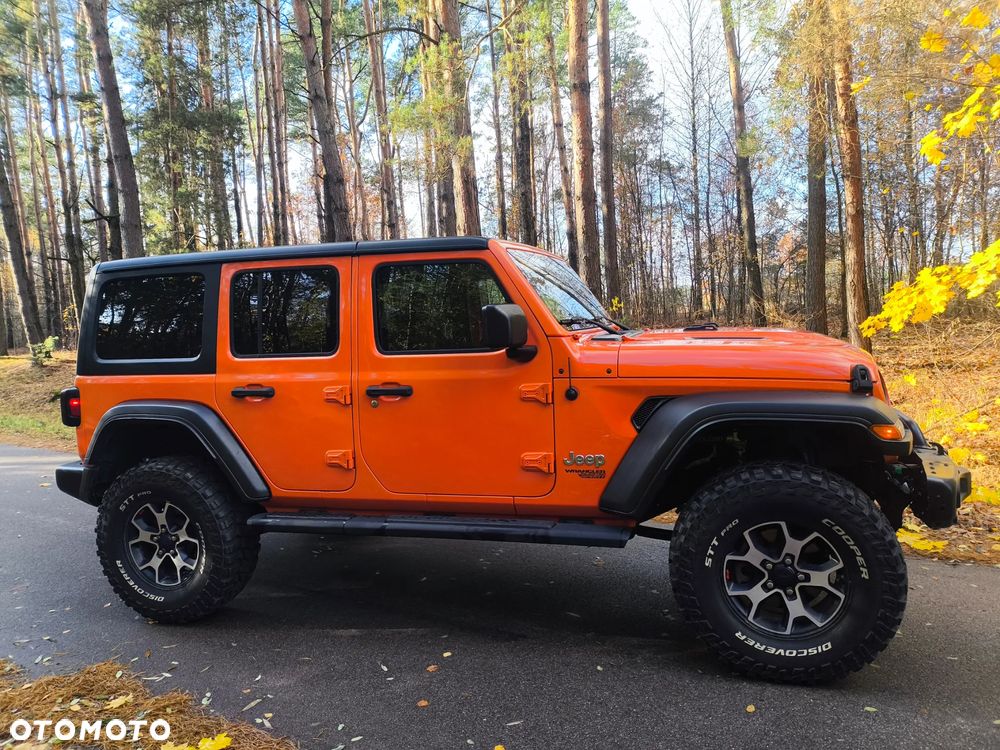 Jeep Wrangler Unlimited Hard-Top 3.6 Automatik Sahara - 5