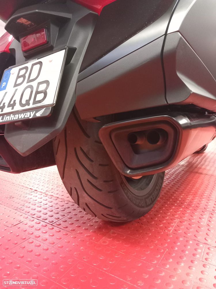 Honda Goldwing GL1800 Gold Wing DCT - 10