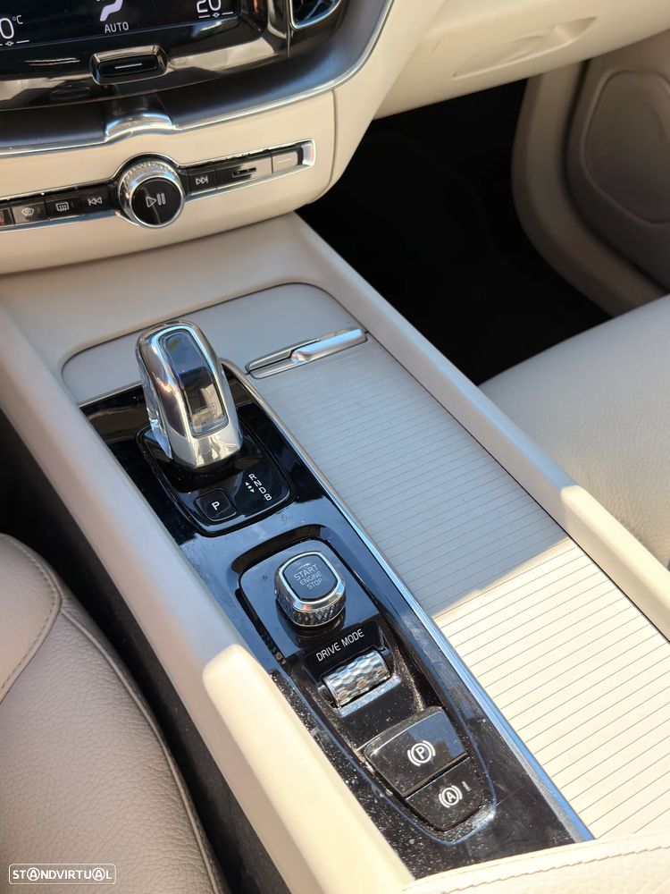 Volvo XC 60 - 12