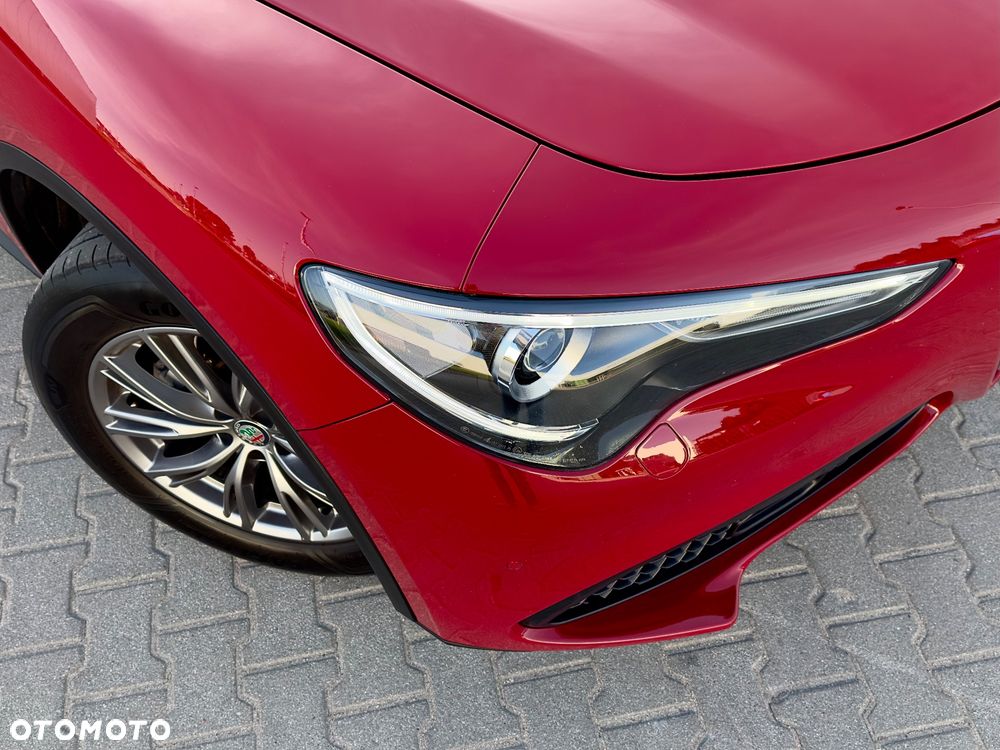 Alfa Romeo Stelvio - 31
