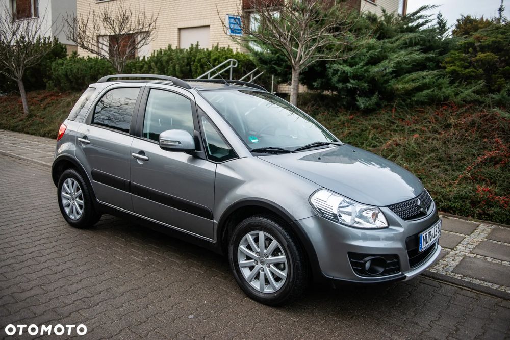 Suzuki SX4 1.6 VVT 4x4 Comfort - 9
