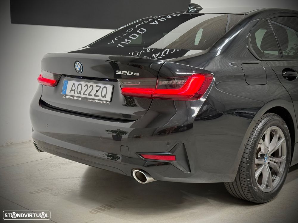 BMW 320 e Line Sport Auto - 41