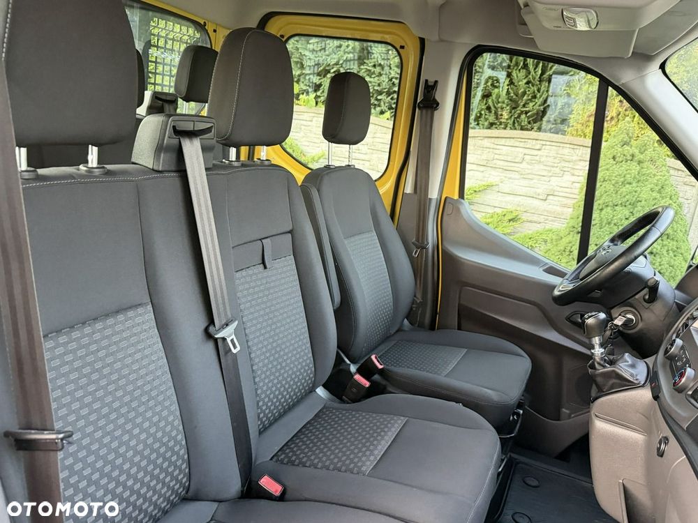 Ford Transit - 30