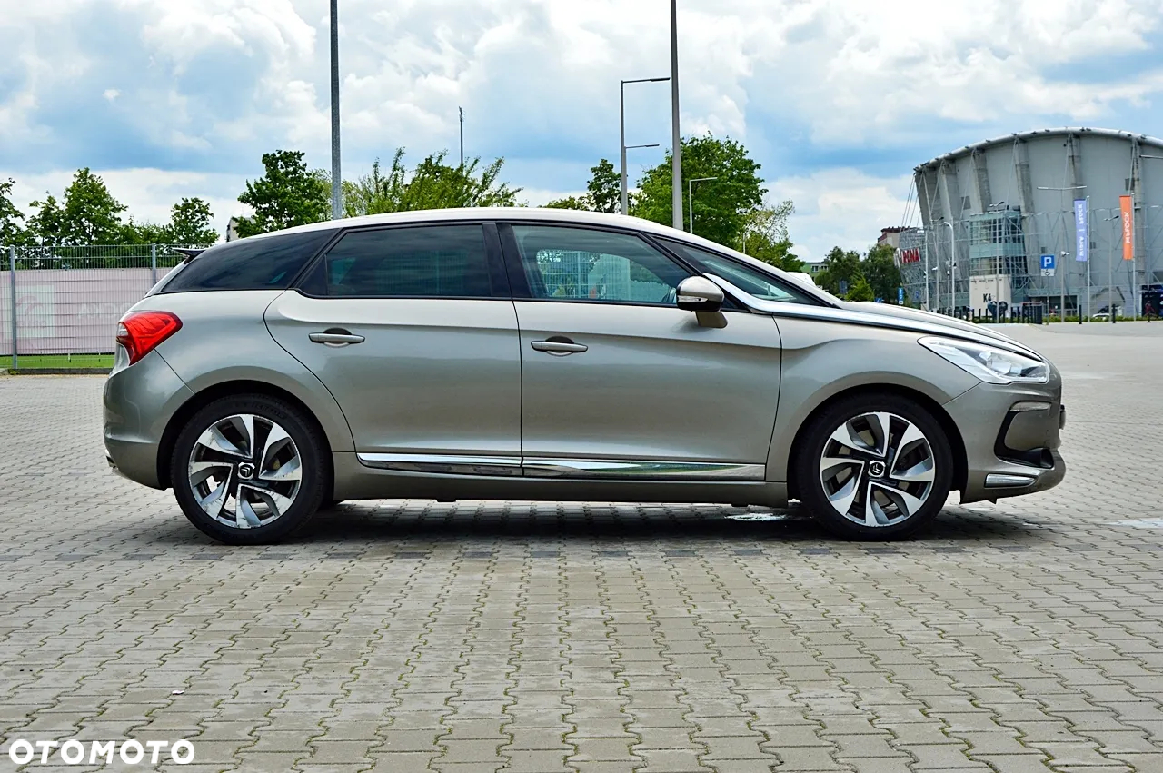 Citroën DS5 2.0 HDi Pure Pearl - 13