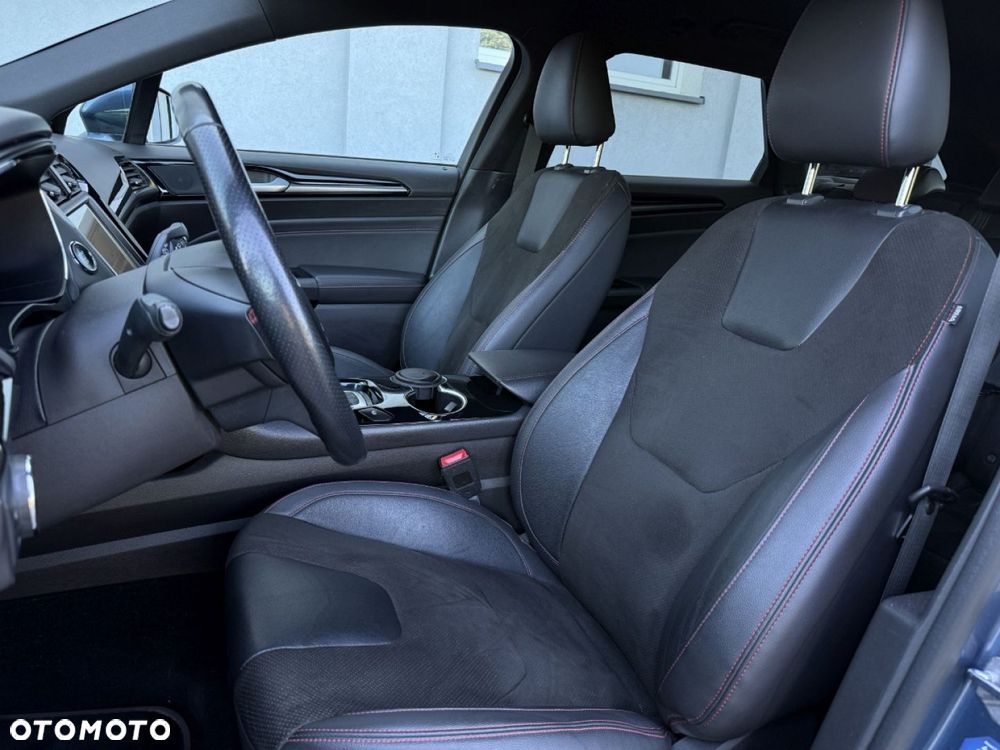 Ford Mondeo - 17