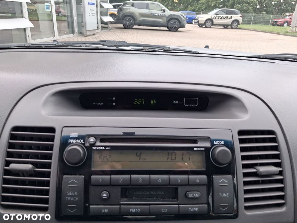 Toyota Camry 2.4 XLE - 40