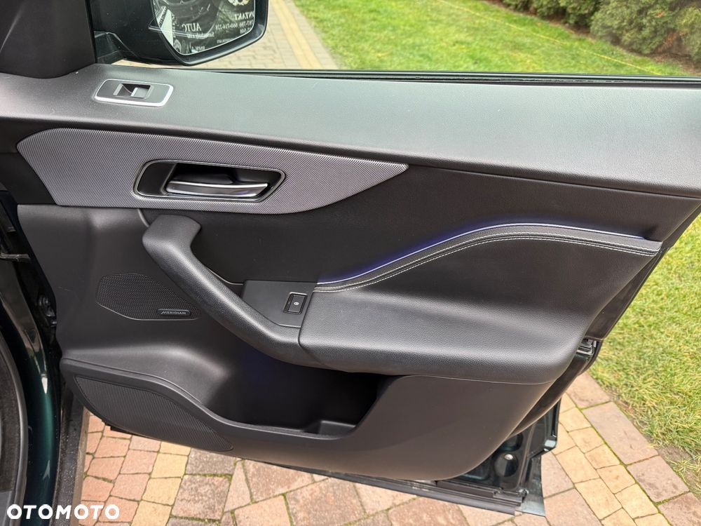 Jaguar F-Pace 30d AWD R-Sport - 17