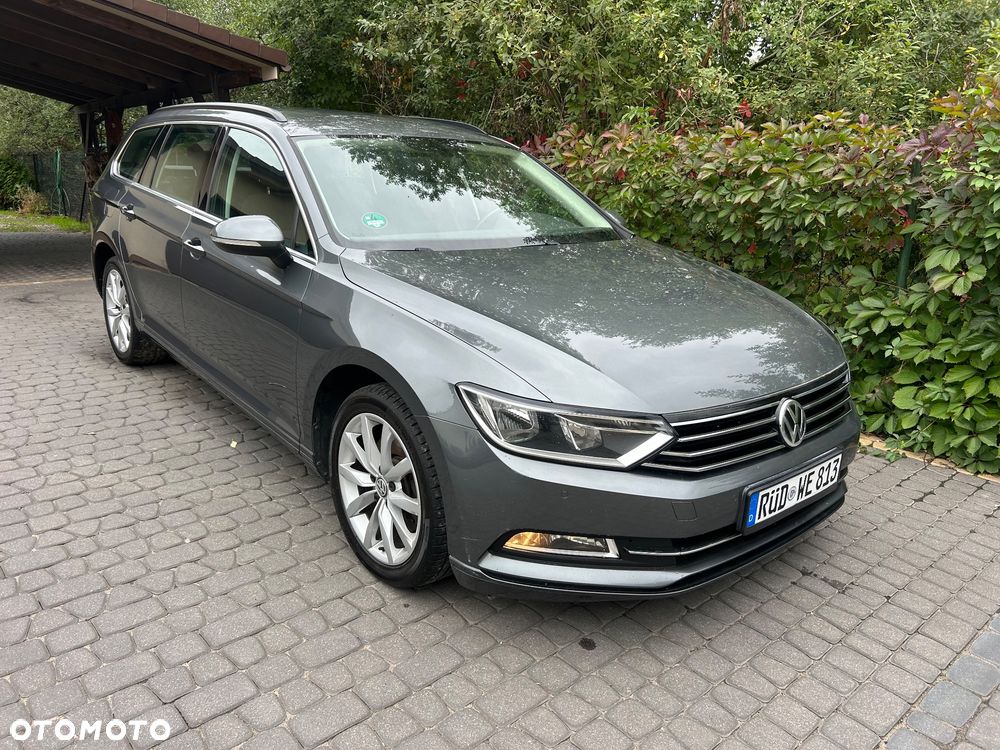 Volkswagen Passat Variant 2.0 TDI SCR DSG Comfortline - 2