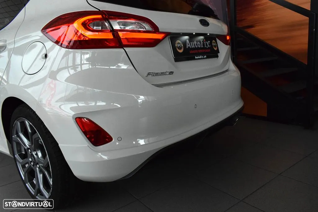 Ford Fiesta 1.0 EcoBoost ST-Line - 37