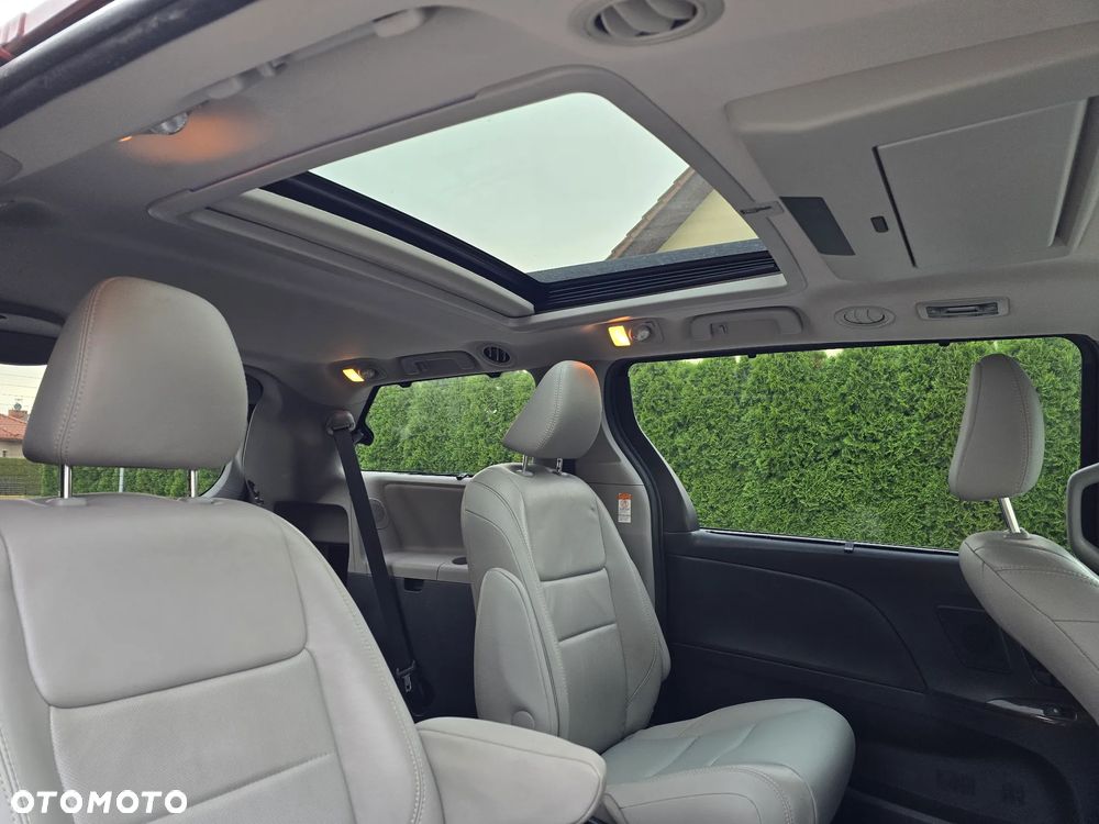 Toyota Sienna 3.5 V6 Limited AWD - 14